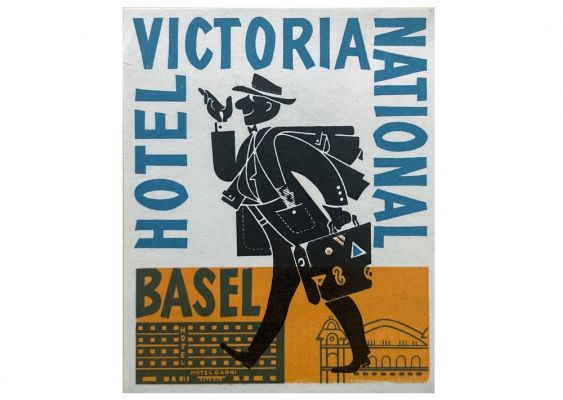 Hotel label Victoria National