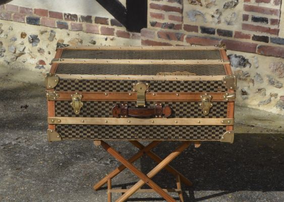 Louis Vuitton damier steamer trunk France 1910 – 1914