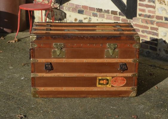 Bonhams : Louis Vuitton a Large Monogram Steamer Trunk c.1910