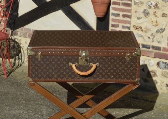 Louis Vuitton pair of Luggage & travel bag 1930s LA BAIE des ANGES