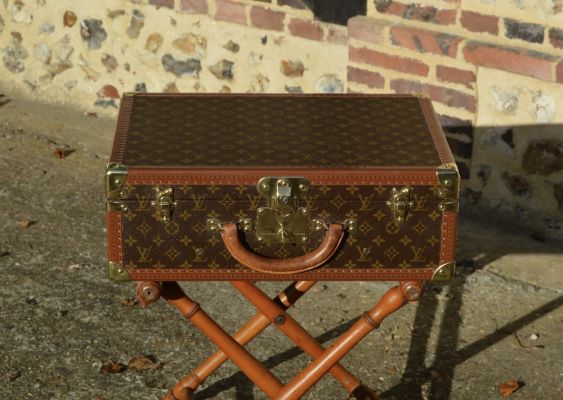 Louis Vuitton AirBus suitcase - Bagage Collection