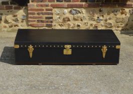 Louis Vuitton black car trunk 1906 Bagage Collection