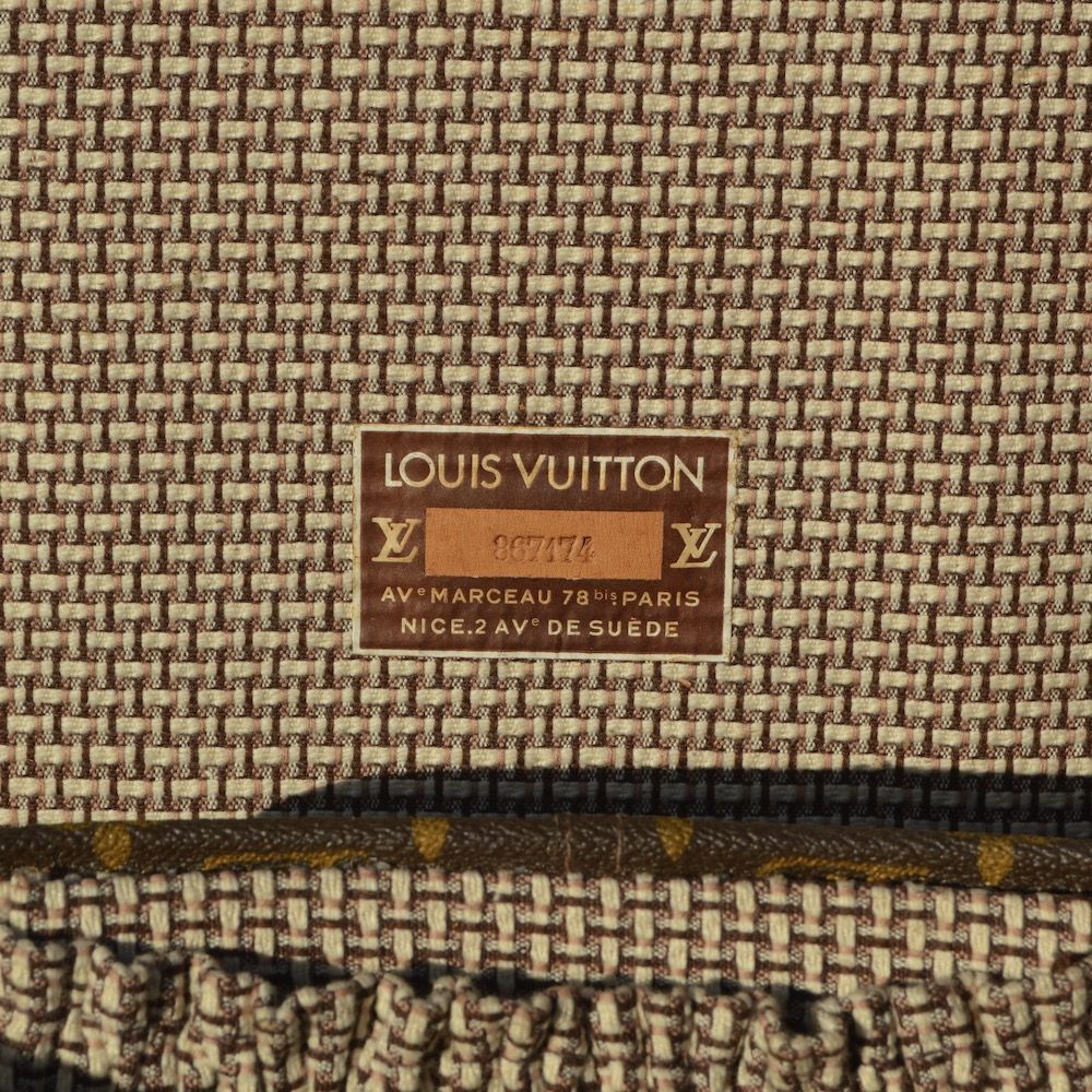 Louis Vuitton Beanie & Scarf Set In Brown