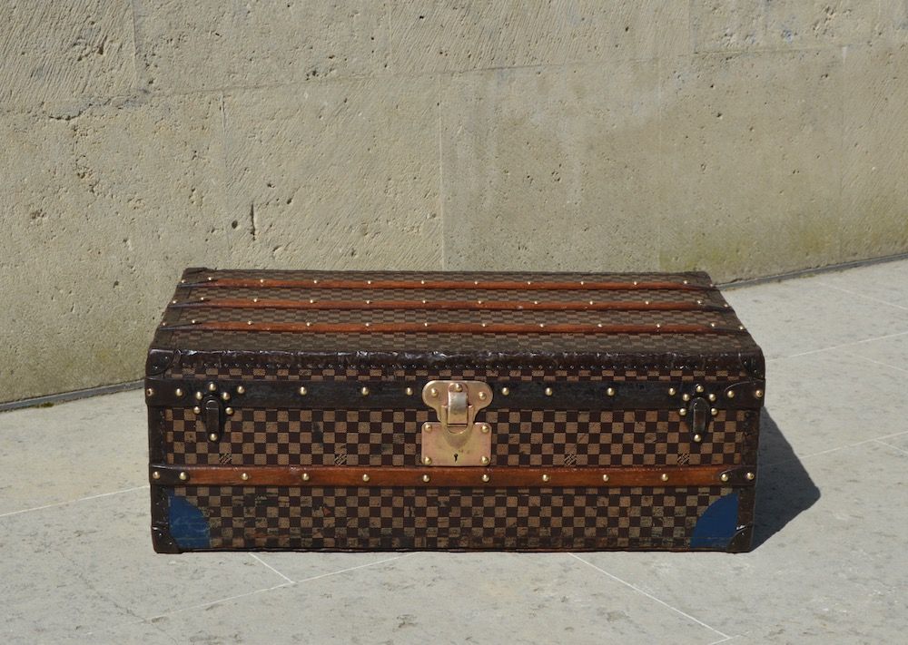 Antique Trunk in Damier Canvas from Louis Vuitton, 1900