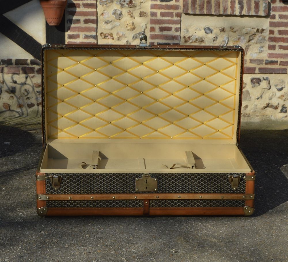 Goyard cabin trunk c.1930 for sale - Bagage Collection