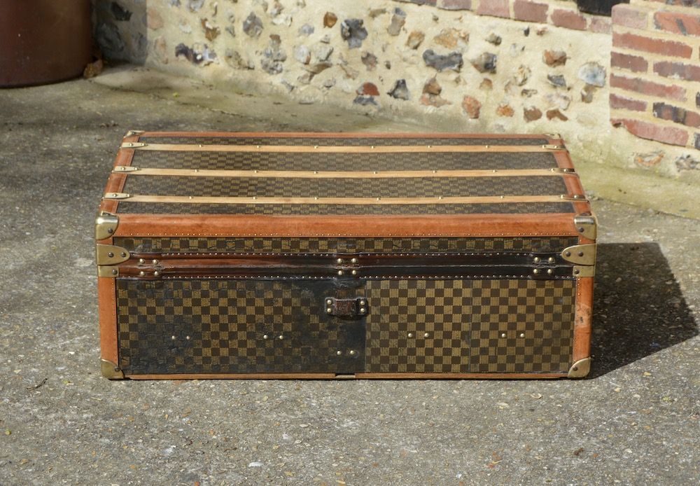 Wardrobe Moynat Trunk With Damier 