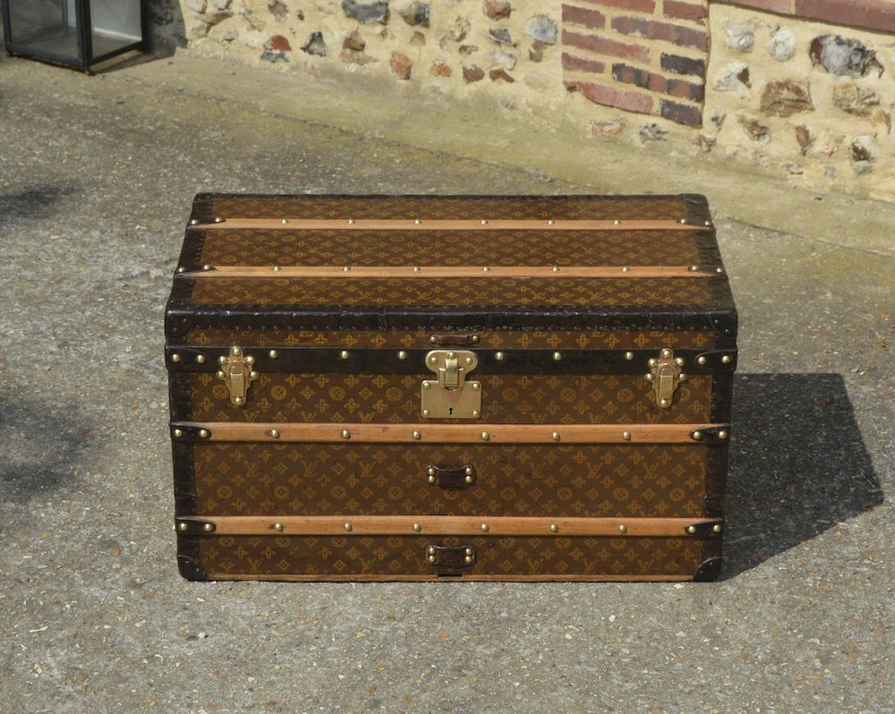 Louis Vuitton trunk from the 1920s-1930s in monogram, 80 cm Louis