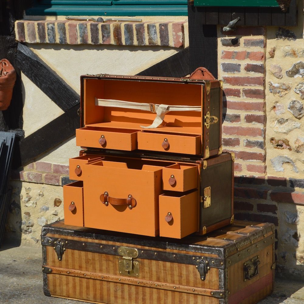 Louis Vuitton Rare Cube Trunk Antique Hat Box Vintage Suitcase Luggage