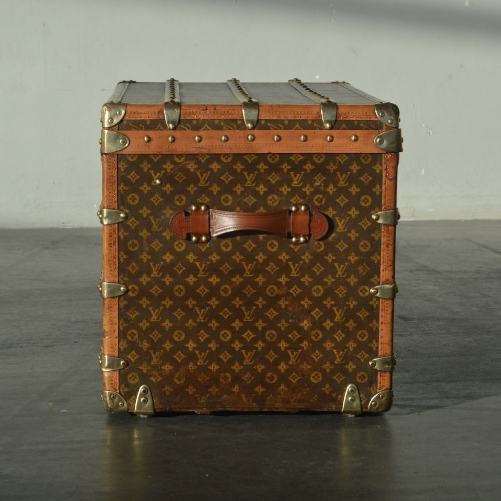 Original Louis Vuitton Monogrammed Steamer Trunk, Fully Complete with All  Pieces