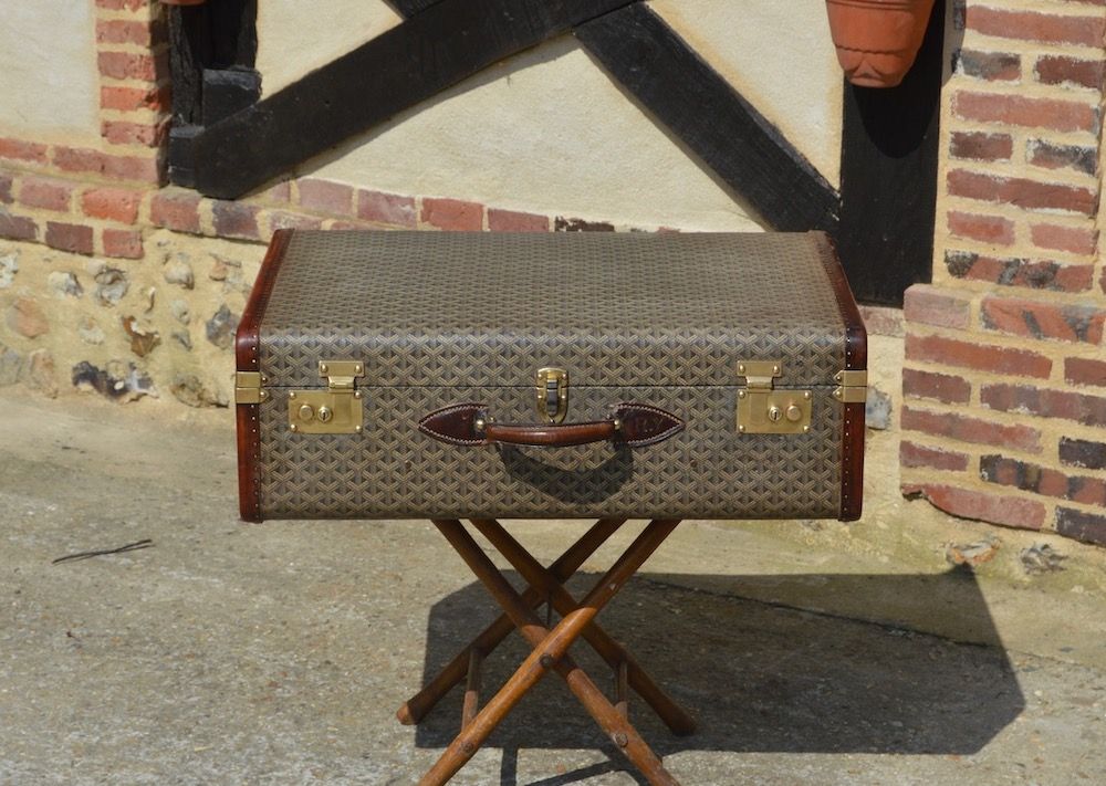 Canvas suitcase shop
