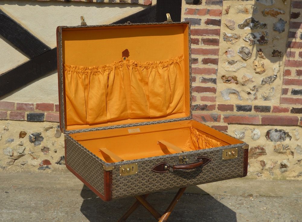 goyard canvas petite trunk handbag compact suitcase sling