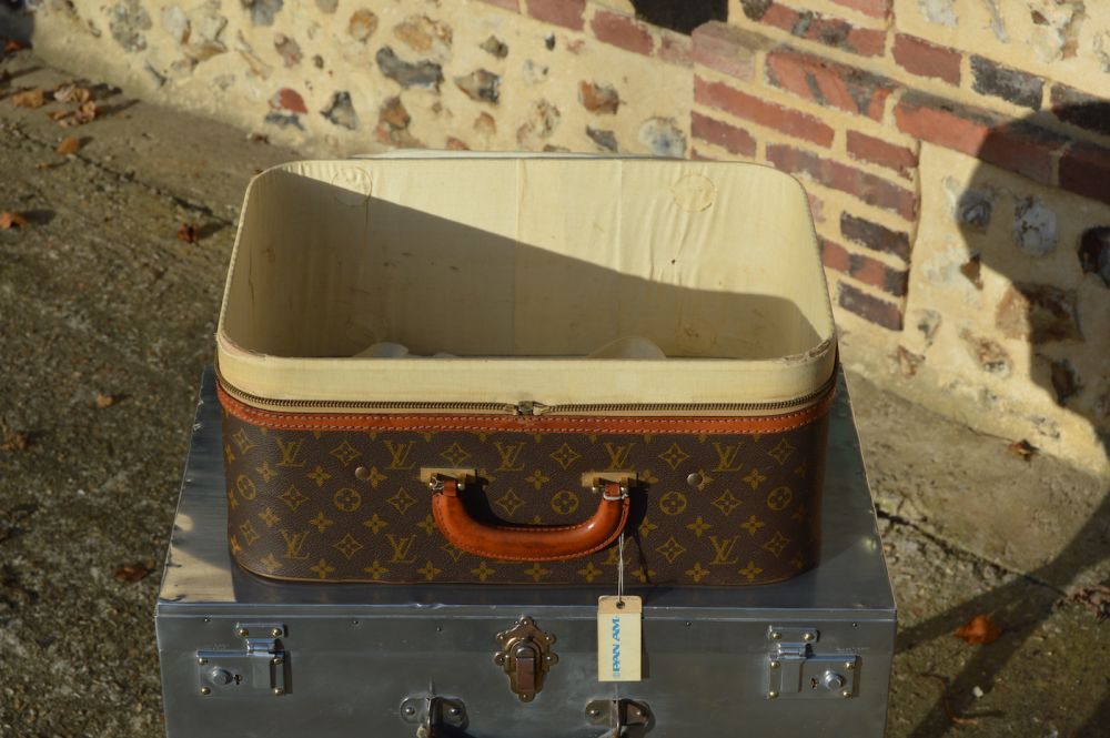 ep_vintage luxury Store - Louis Vuitton Airbus suitcase in brown