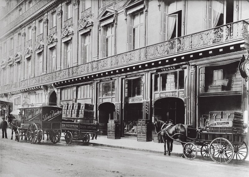 first louis vuitton store in paris