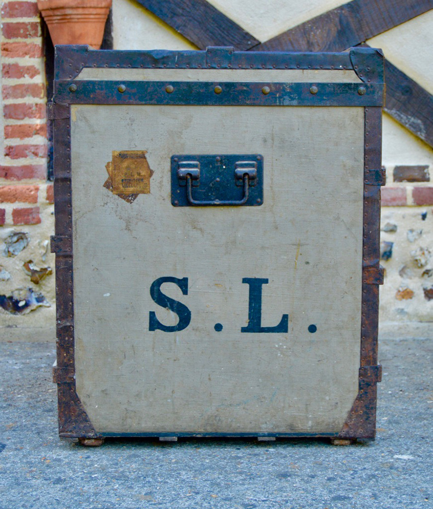 1870s Louis Vuitton Grey Trianon Canvas Trunk