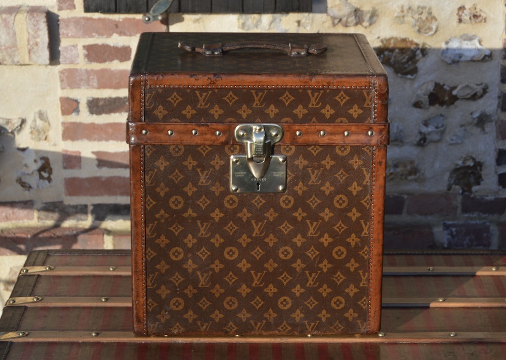 1930s Louis Vuitton Stencil Monogram Hat Trunk