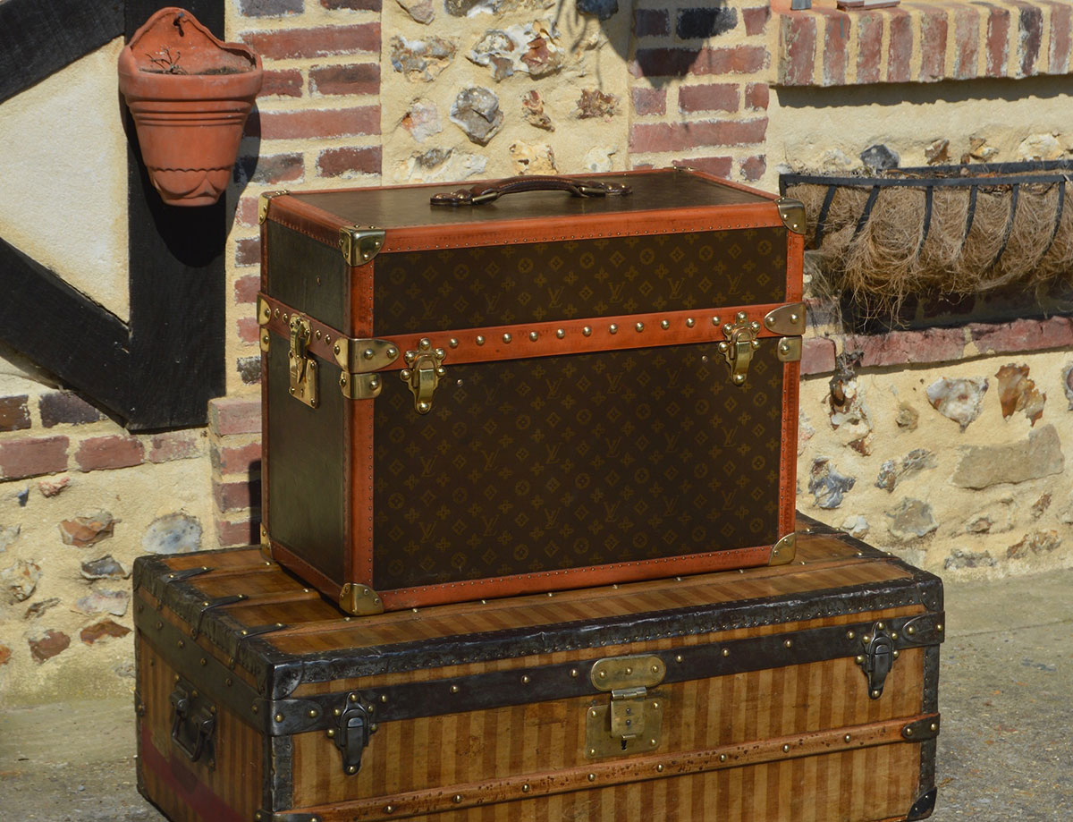 Louis Vuitton trunk the different models - Bagage Collection