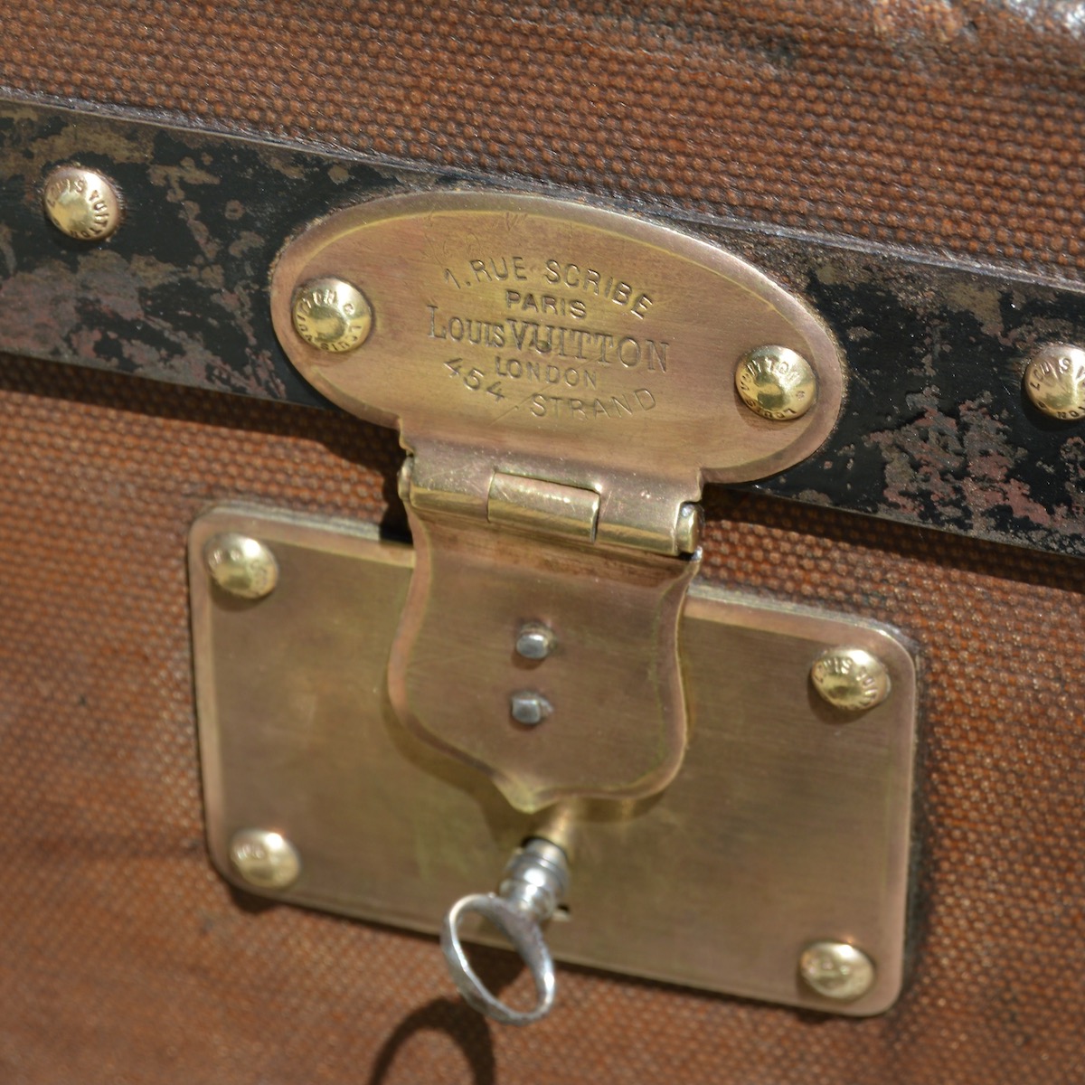 History of the Louis Vuitton lock – l'Étoile de Saint Honoré